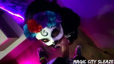 Magic City Sleaze A Halloween Tug And Suck - hclips