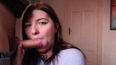 Sloppy Teen Blowjob And Deepthroat - hclips