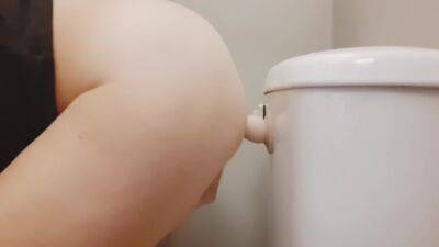 Suction Anal Dildo Solo Bathroom - upornia