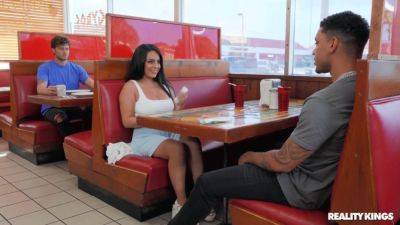 Dare Dinner Video With Nola Exico, Air Thugger - RealityKings - hotmovs.com