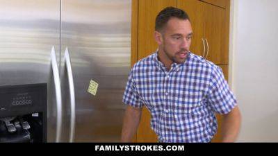 Sami Parker - Sami Parker's familystrokes fantasy: Forgiveness for Forgetful Stepdad - sexu.com